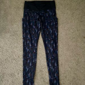 Full length patterned Lululemon leggings
